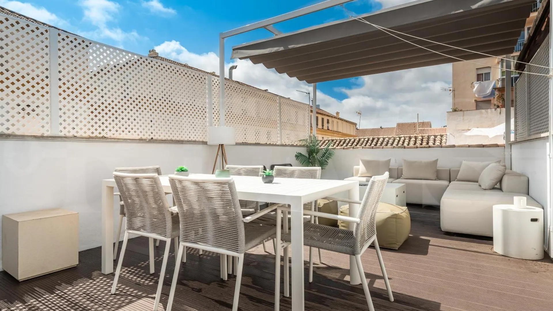 Sophisticated Apartment & Private Terrace - Center By Rems Malaga